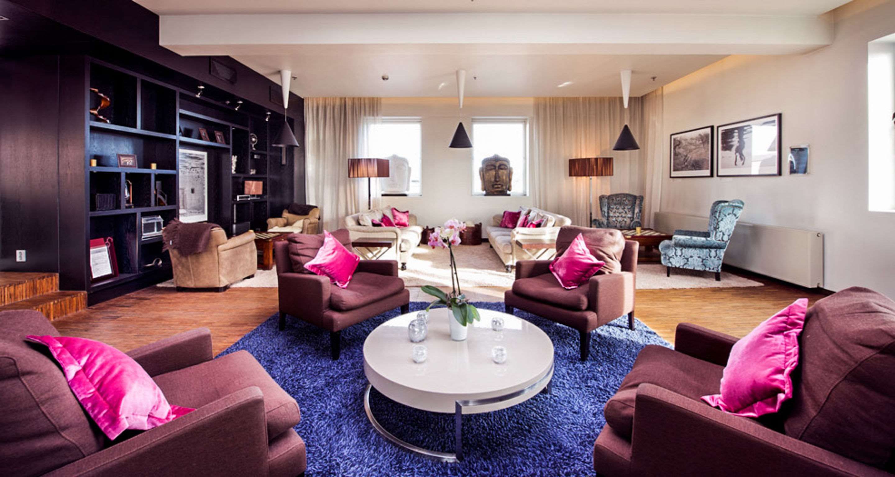 Lounge Photo