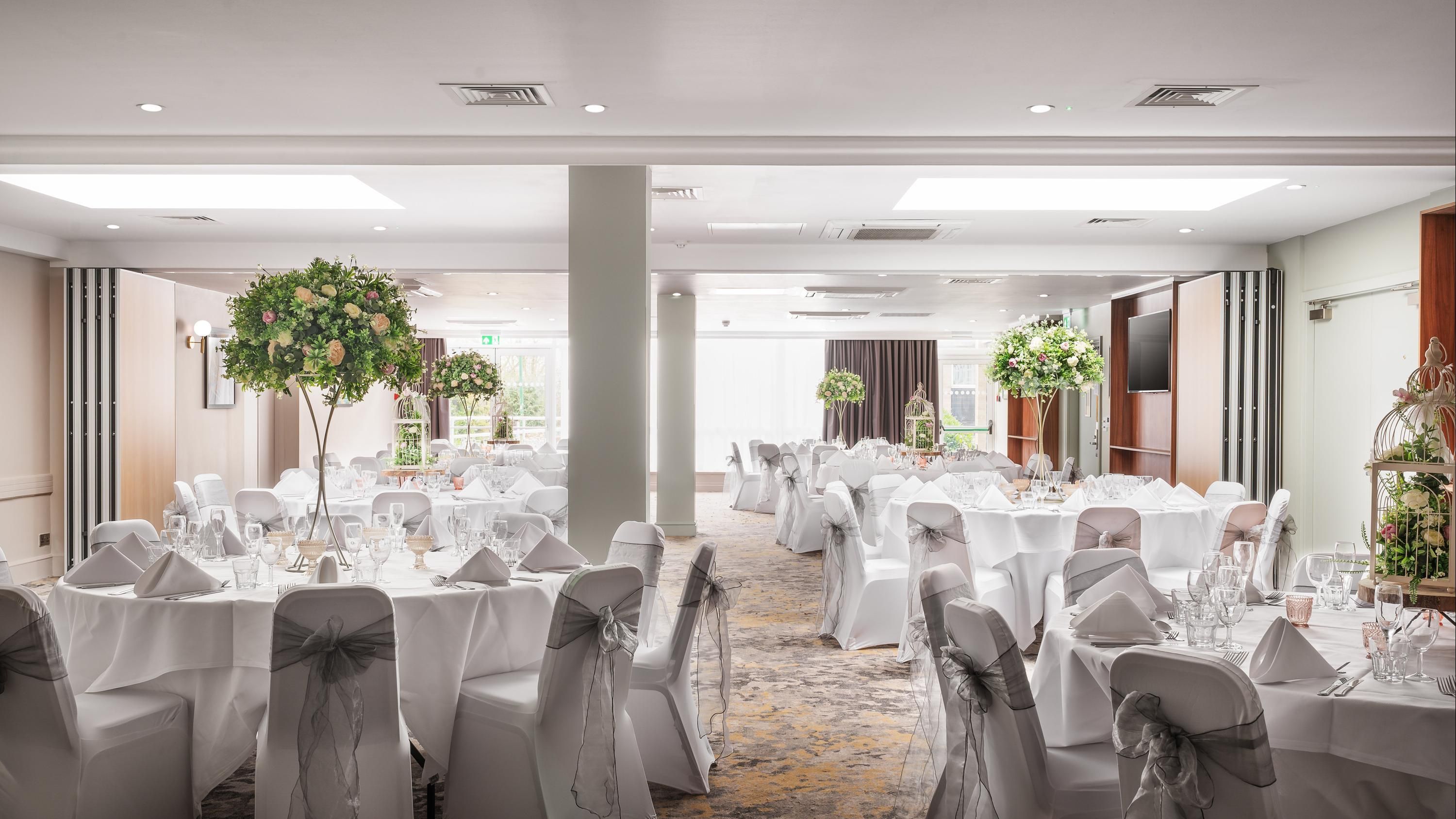 Banquet hall