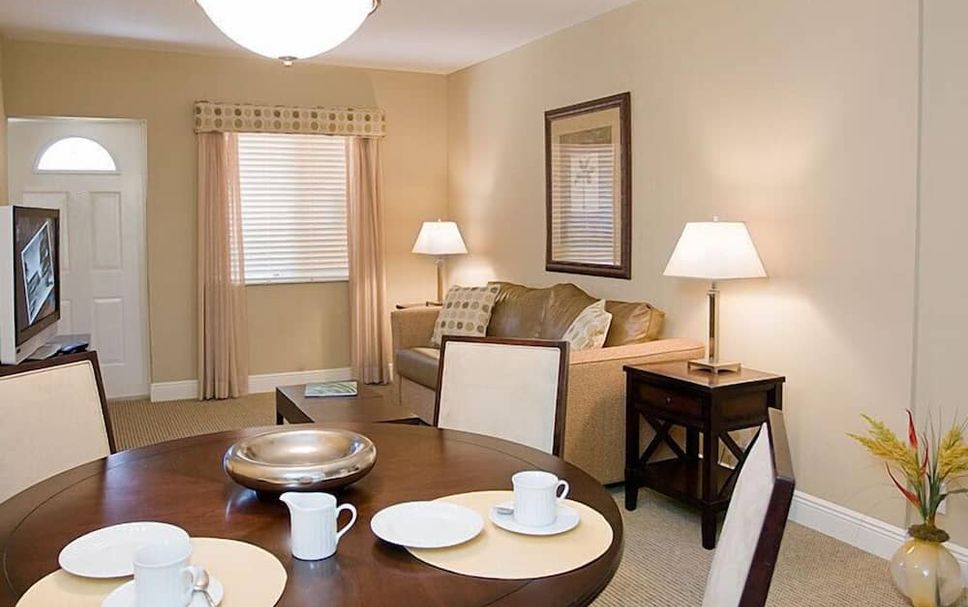 Dining room Photo
