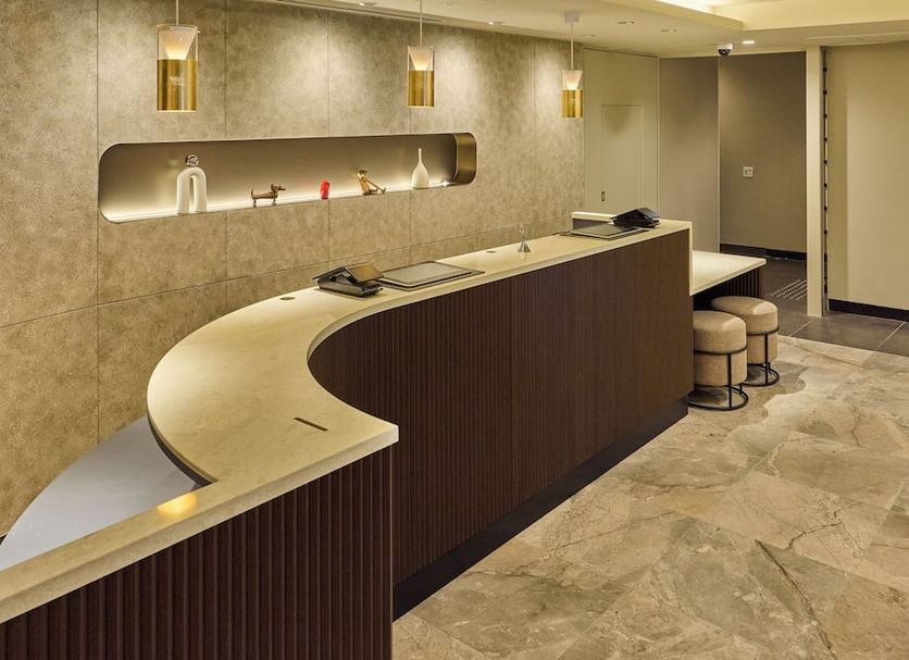 Front desk Photo