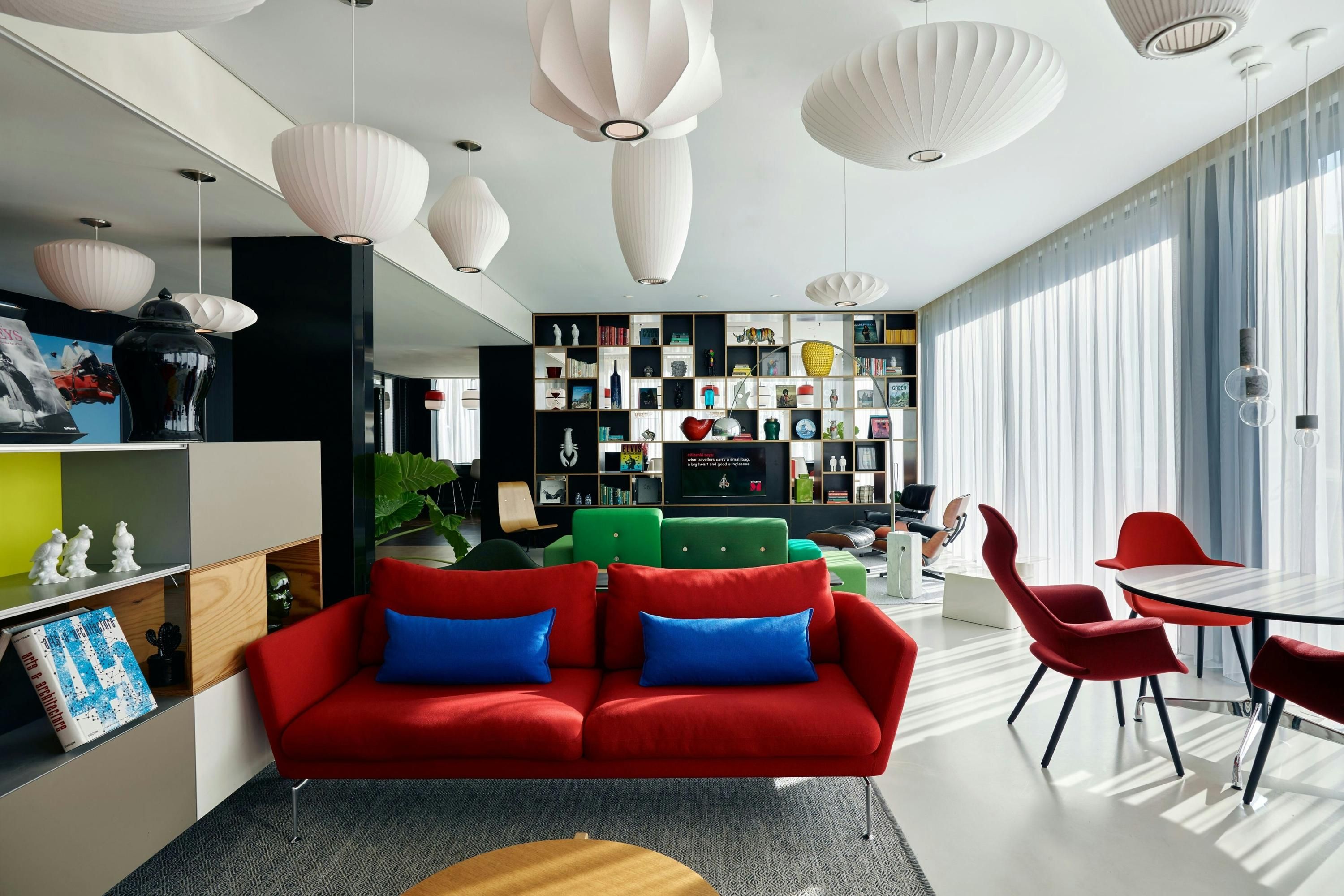 Lounge Photo