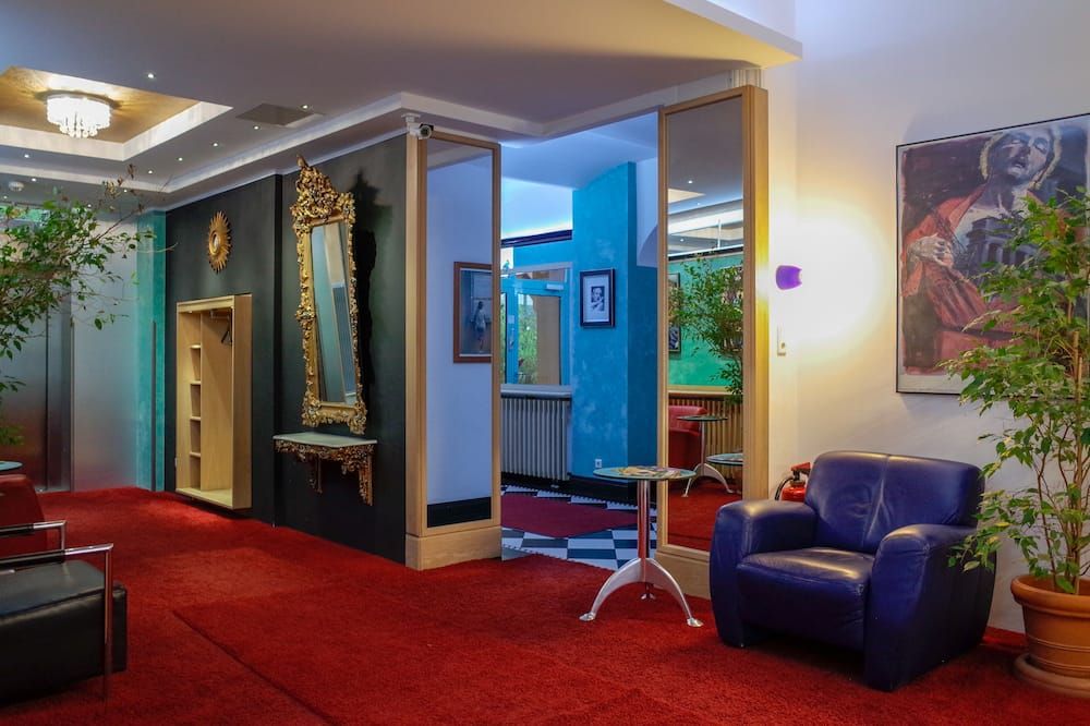 Lobby Photo