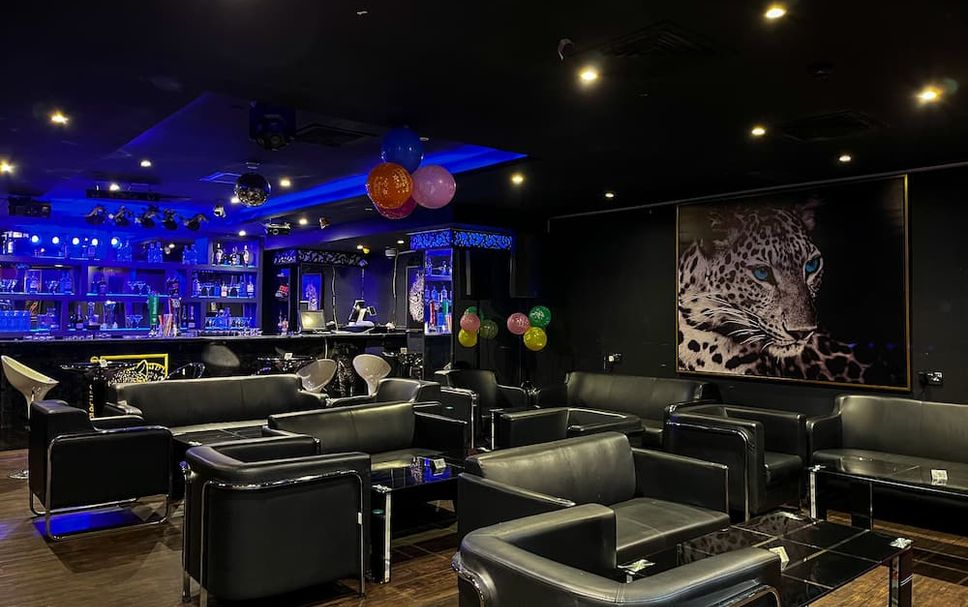Bar Photo