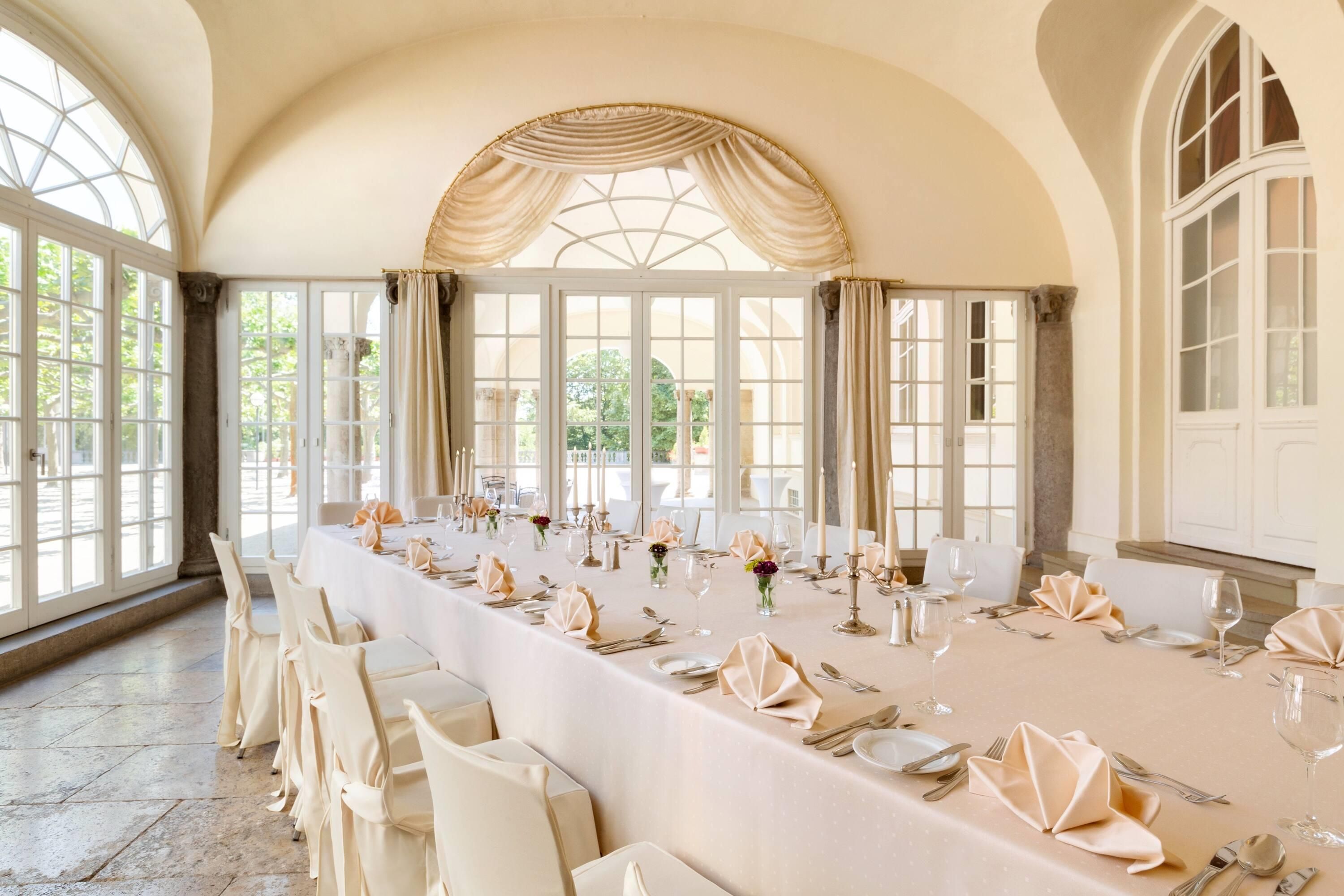 Banquet hall