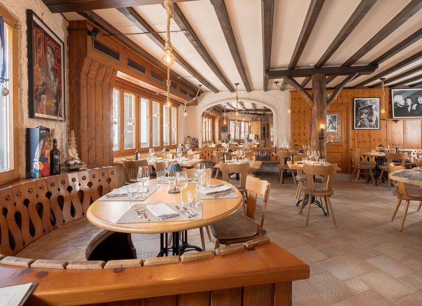 Restaurant Photo