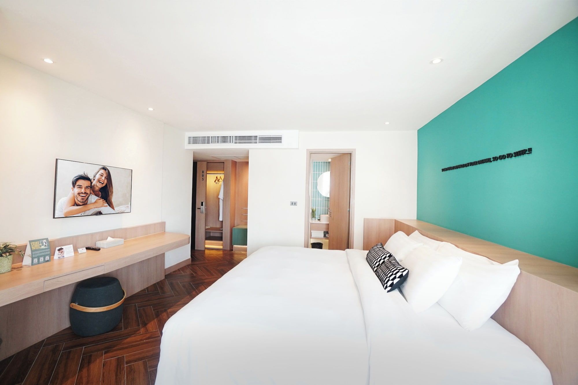 Bedroom