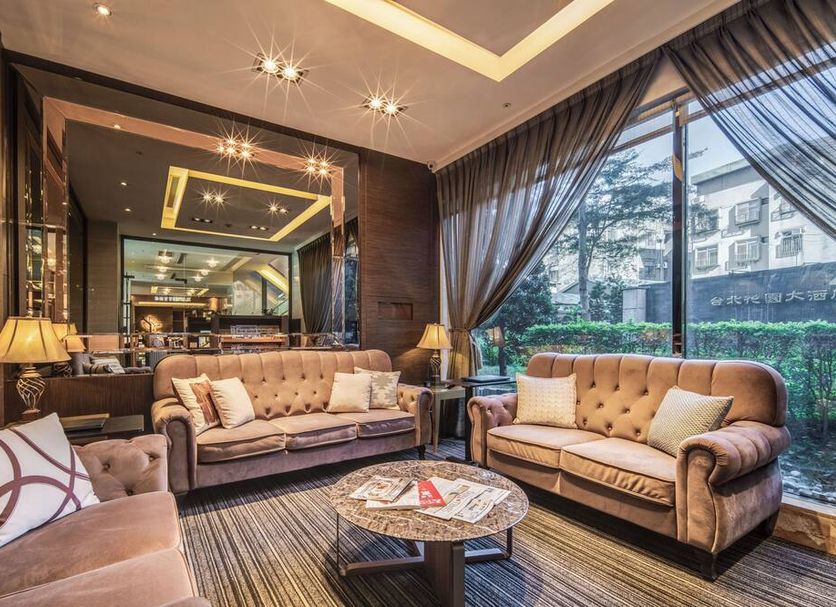 Lounge Photo