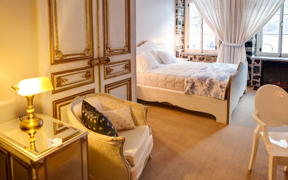 Bedroom Photo