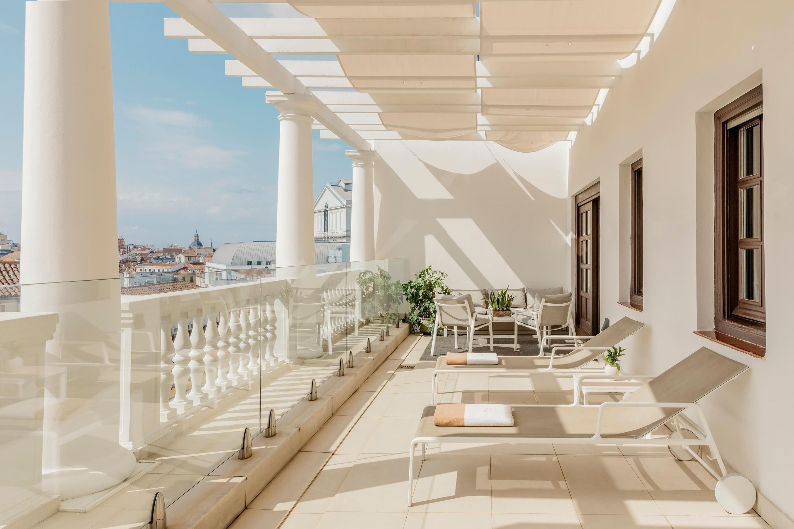 Balcony Photo