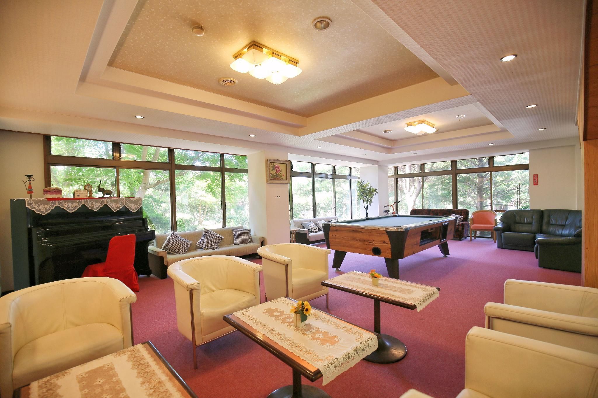 Lounge Photo