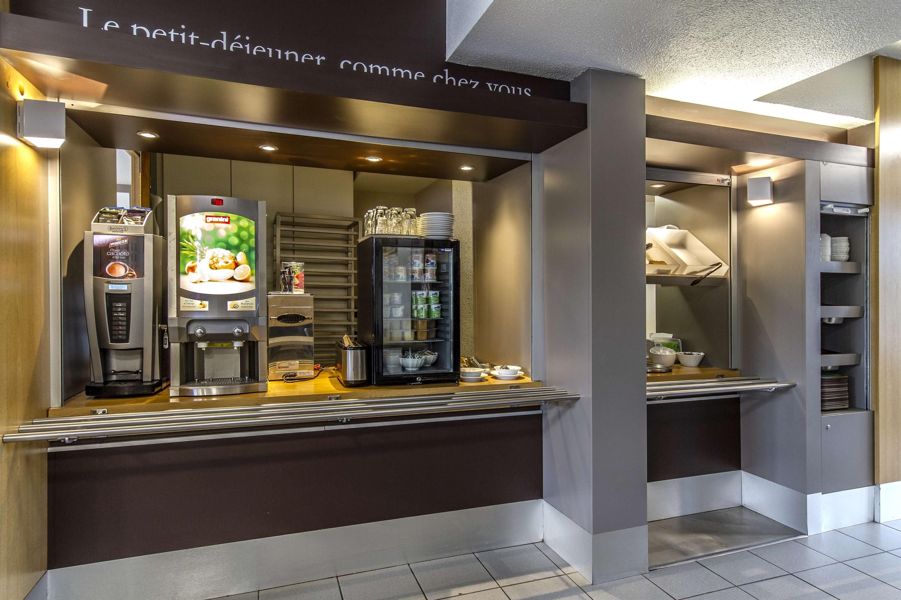 Buffet Photo