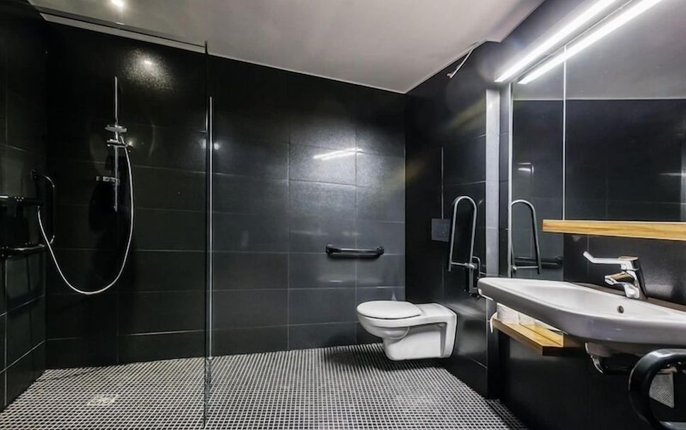 Bathroom Photo
