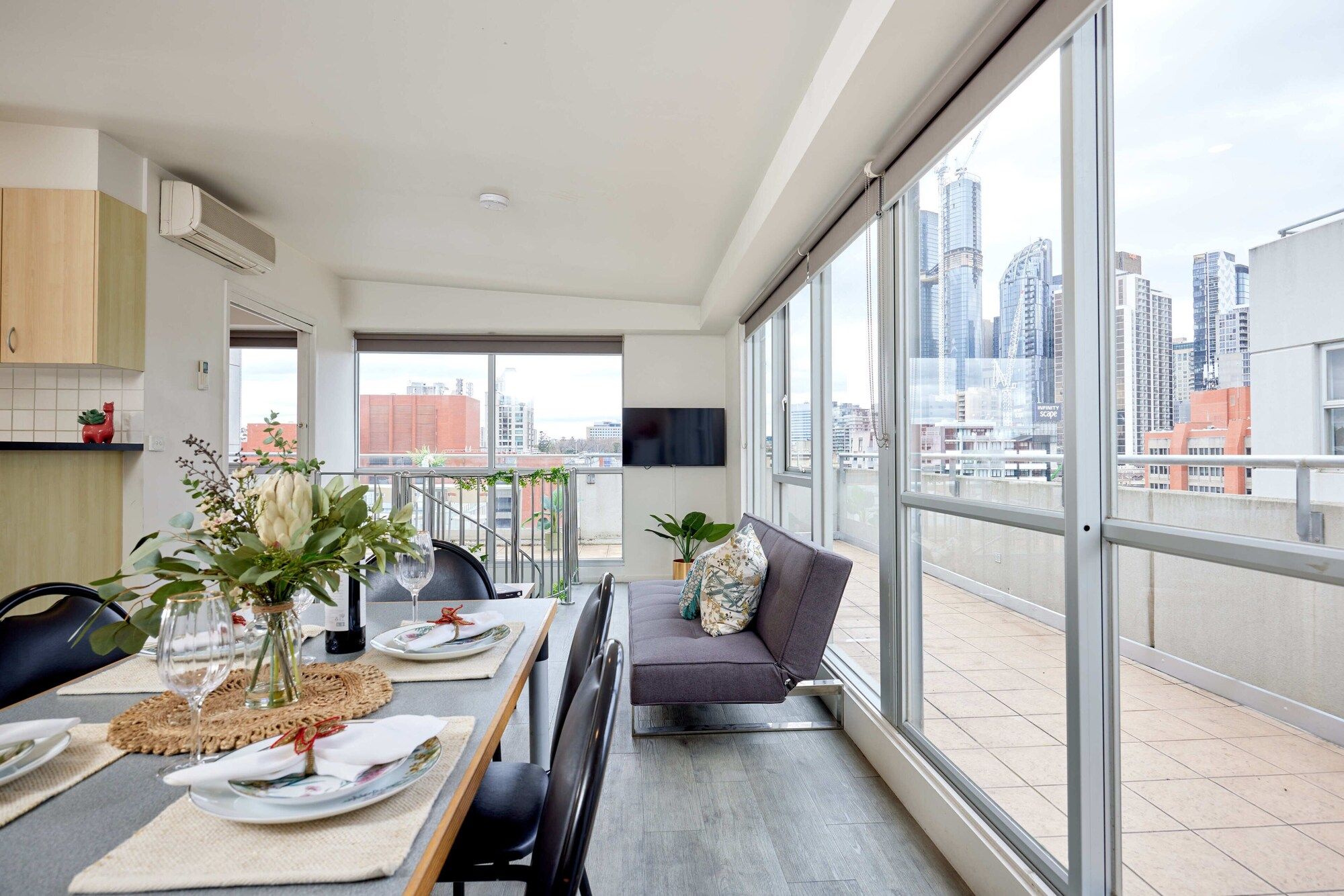 Dining room Photo
