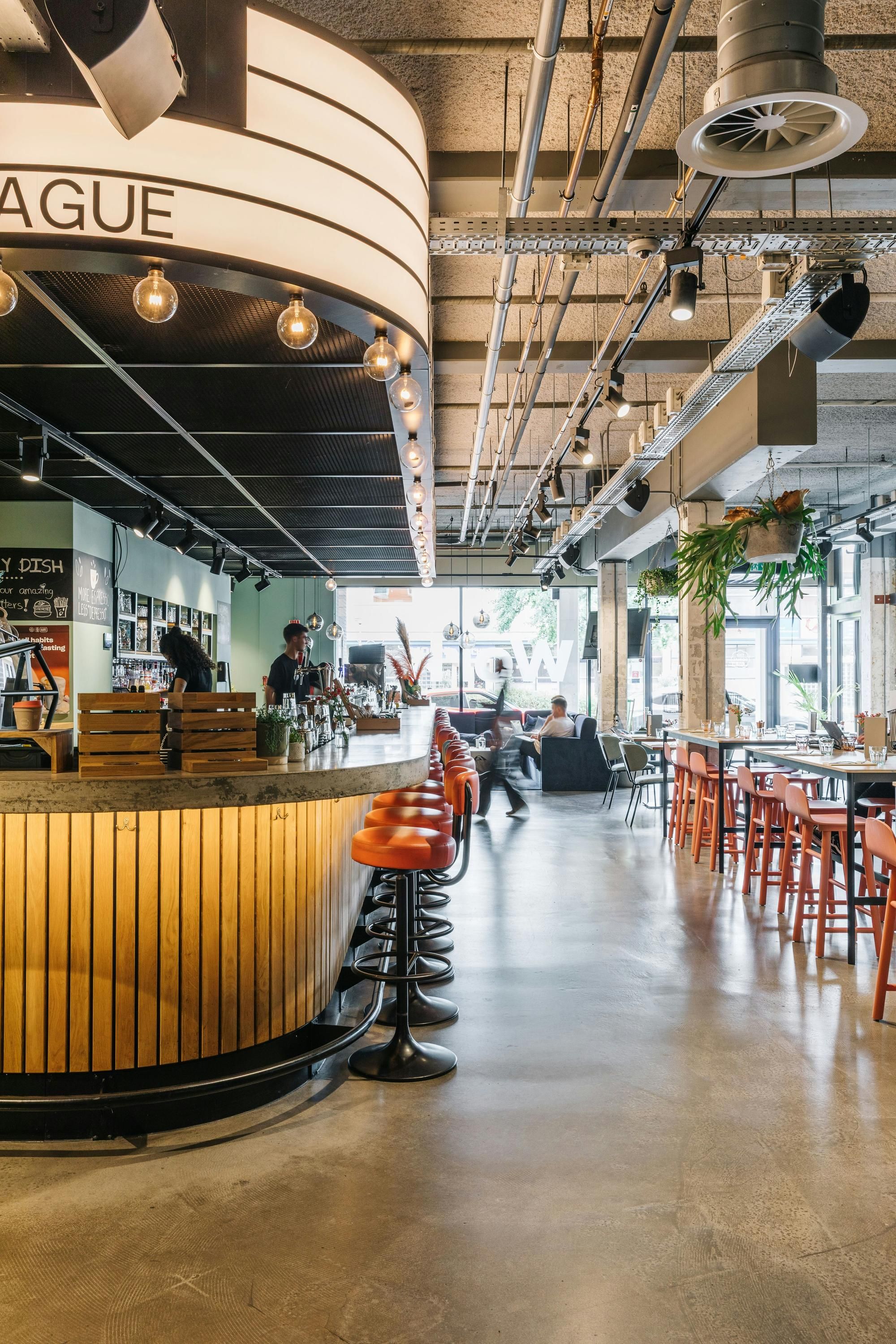 Bar