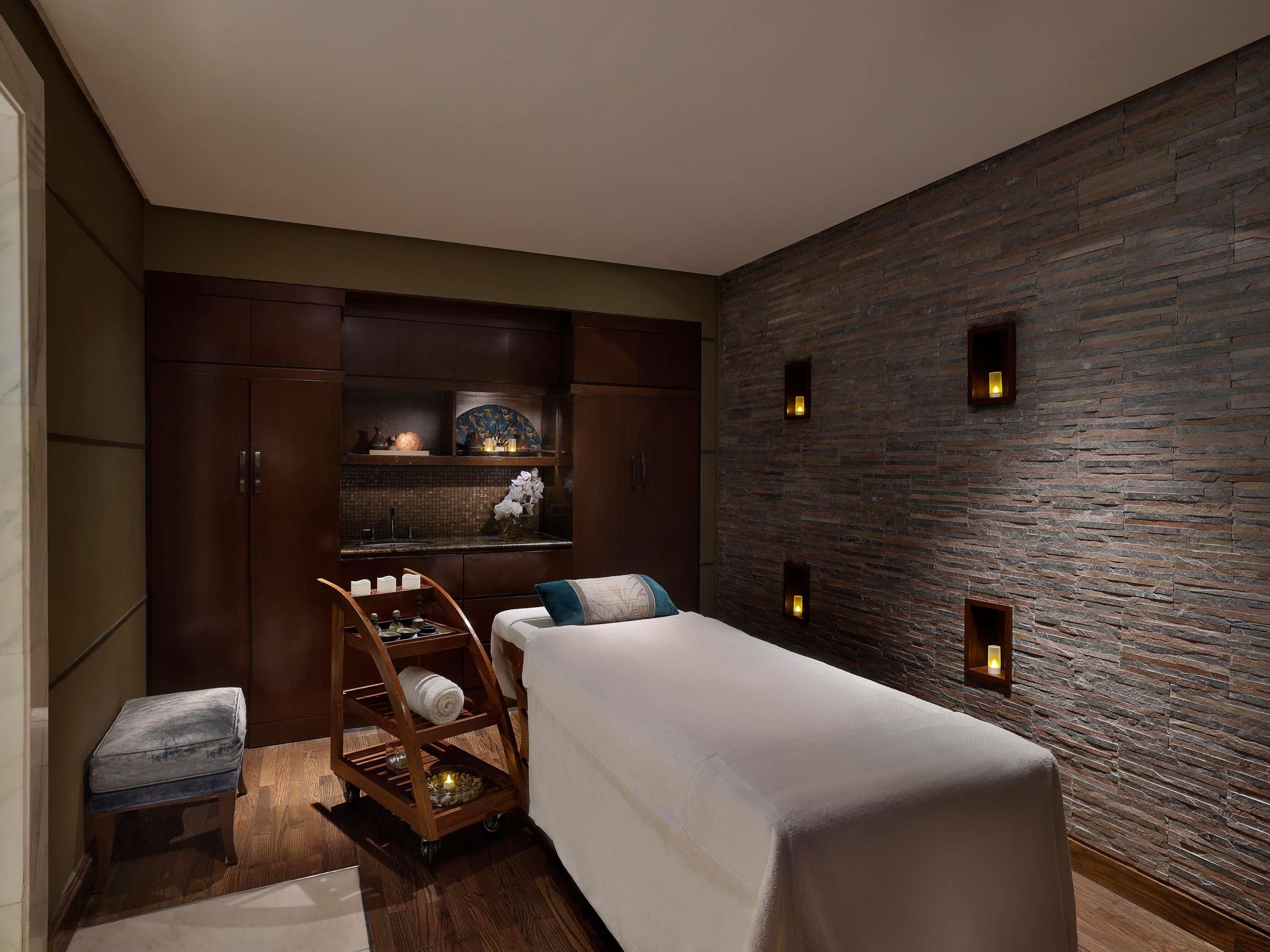 Hotel amenity