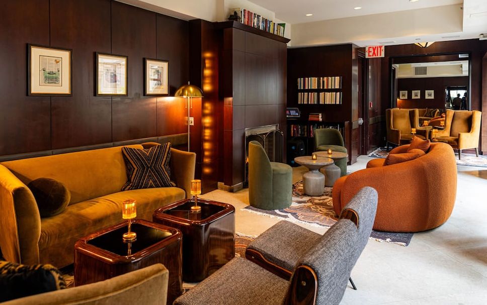 Lounge Photo