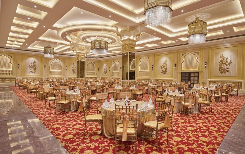 Banquet hall Photo