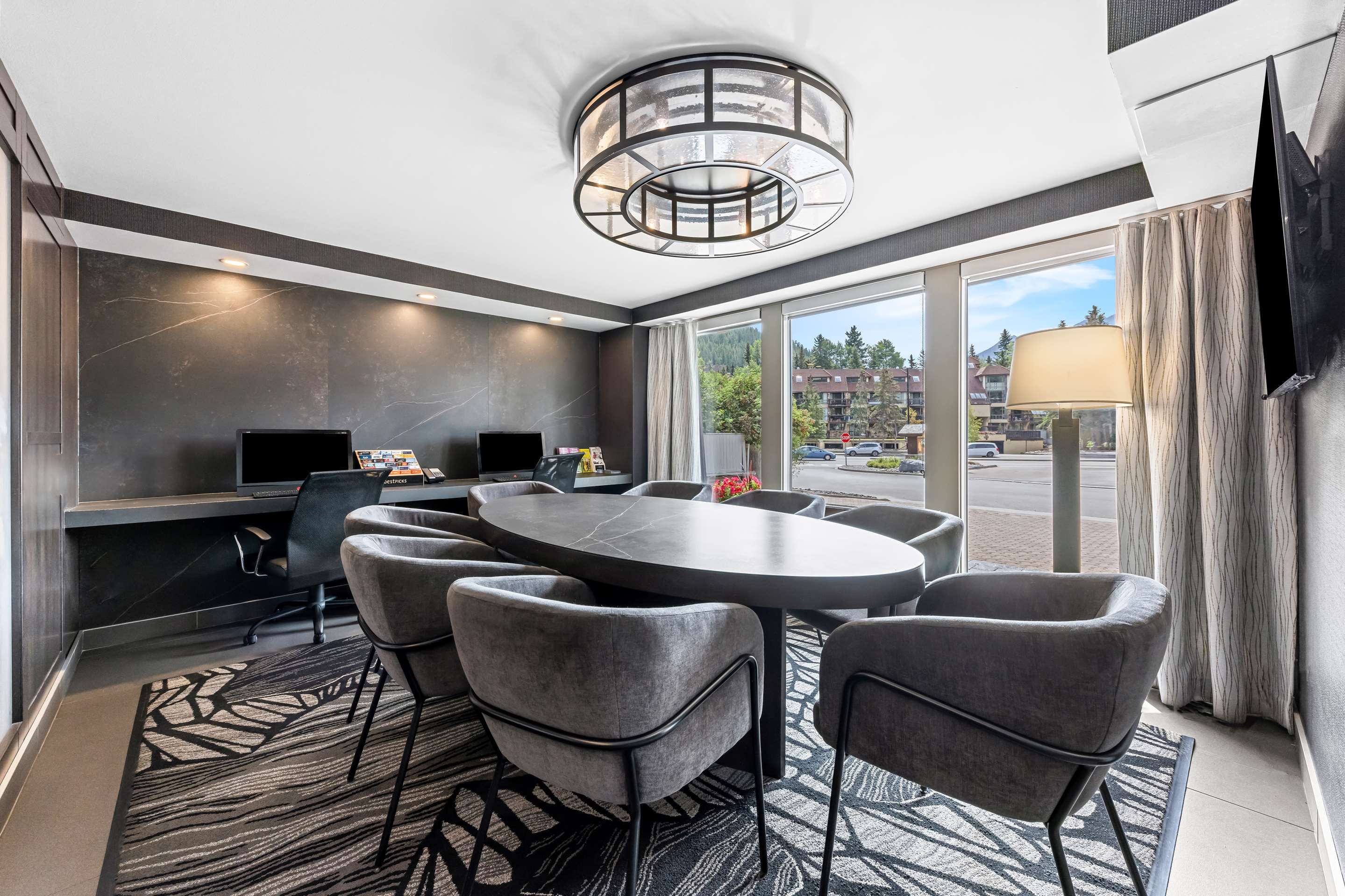 Dining room Photo
