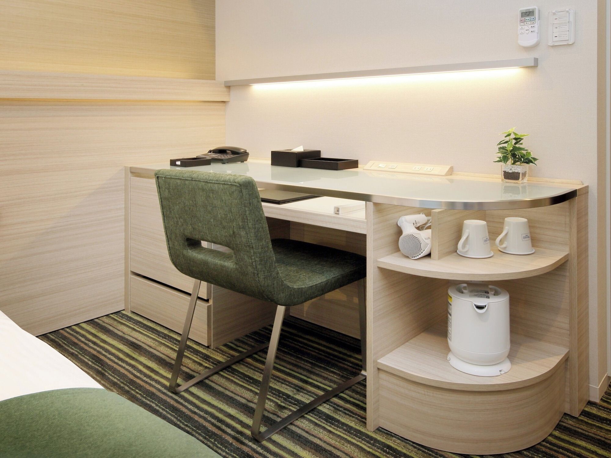 Room amenity
