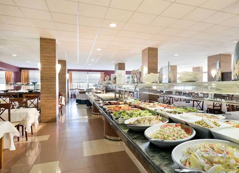 Buffet Photo