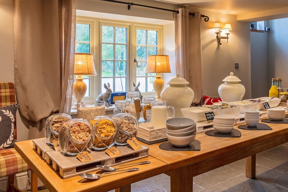 Buffet Photo