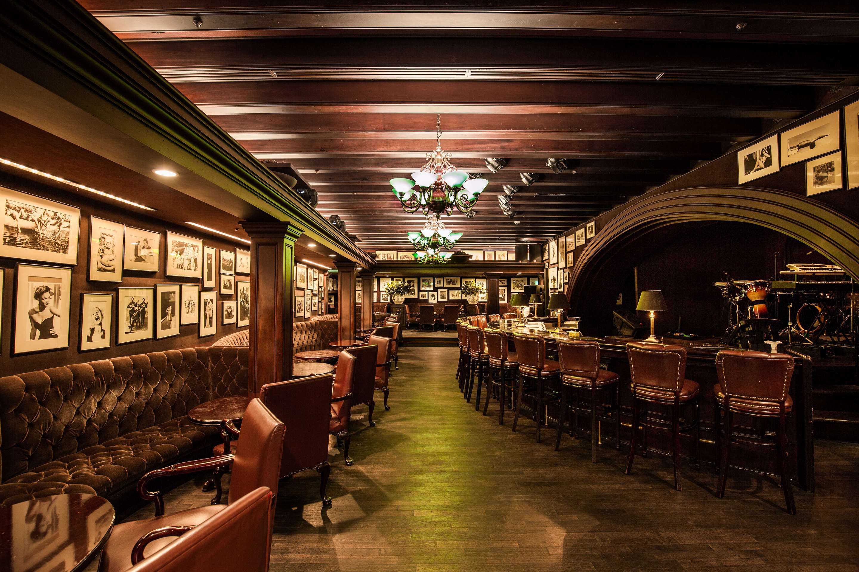 Bar Photo