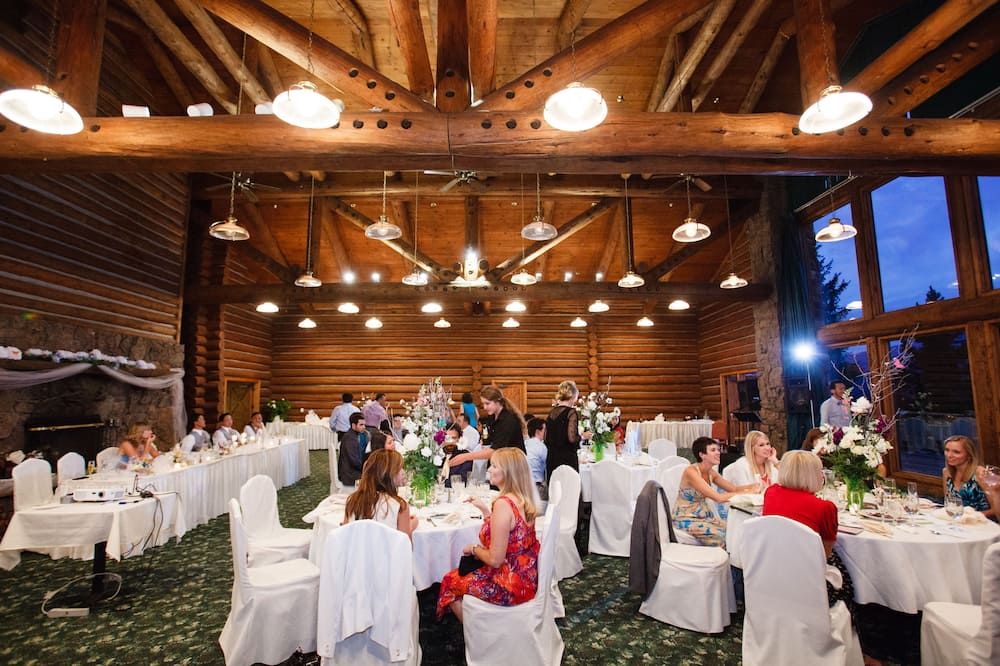 Banquet hall