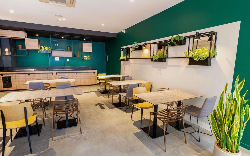 Restaurant Photo