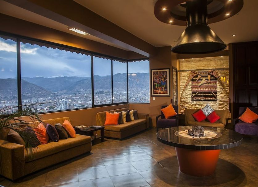 Lounge Photo