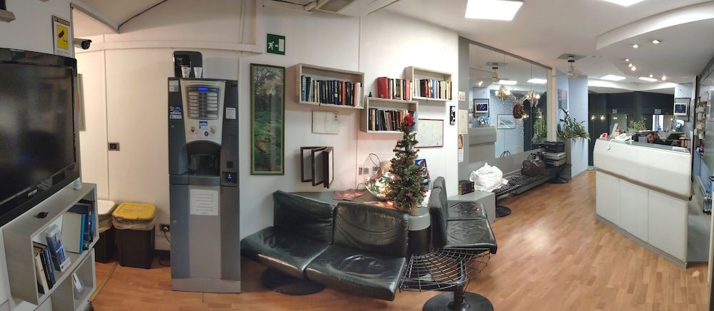 Business centre Photo