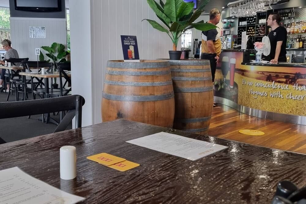 Bar