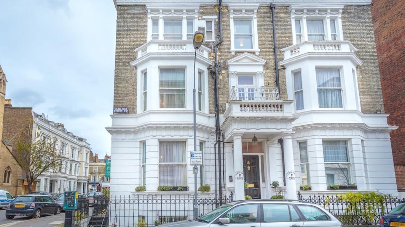 Castletown House Apartments