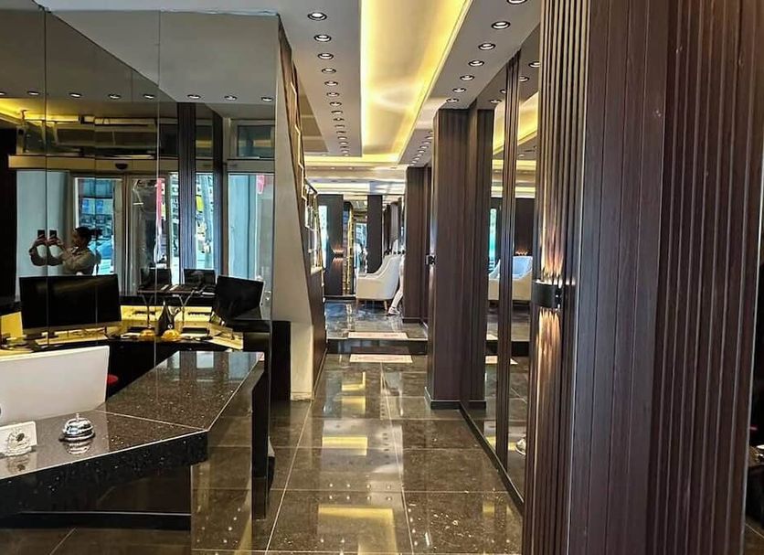 Lobby Photo
