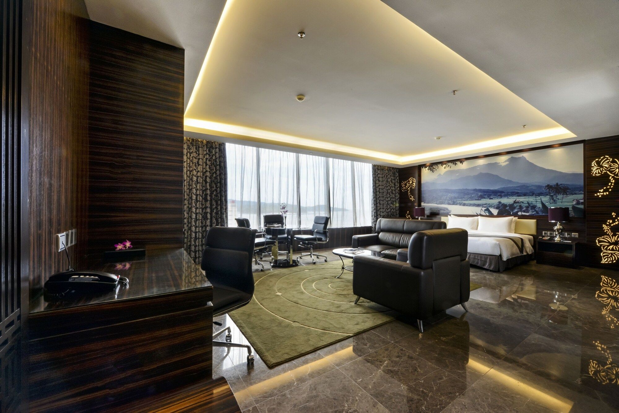 Lounge Photo