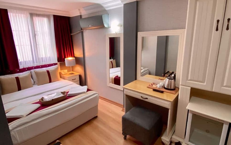 Bedroom Photo