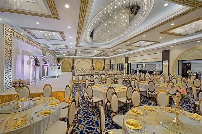 Banquet hall