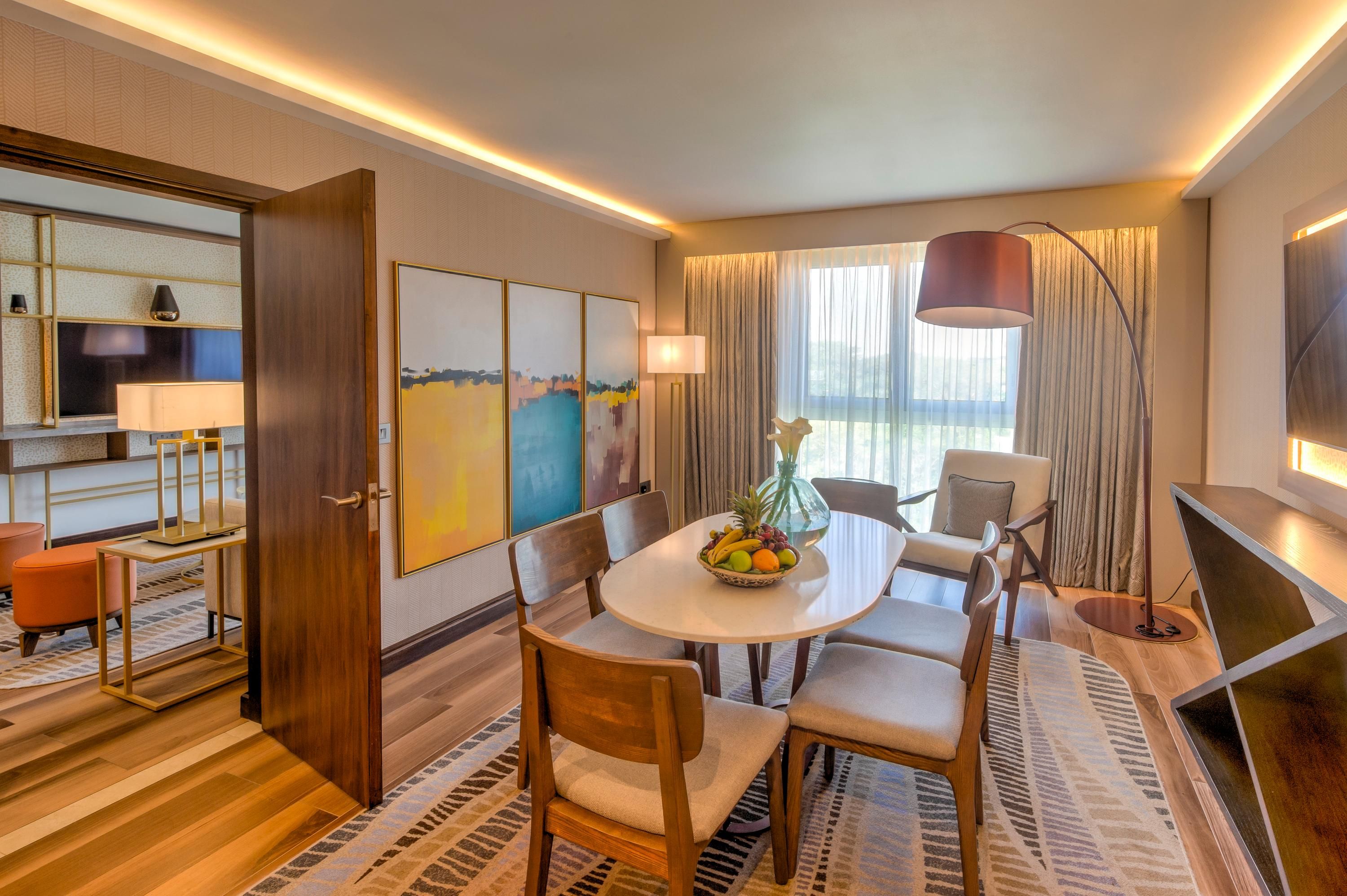 Dining room Photo