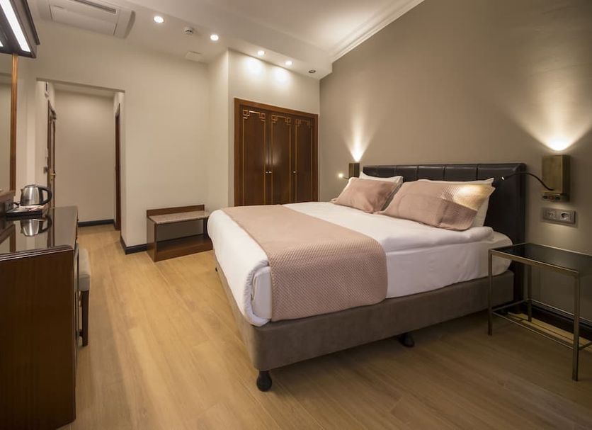 Bedroom Photo