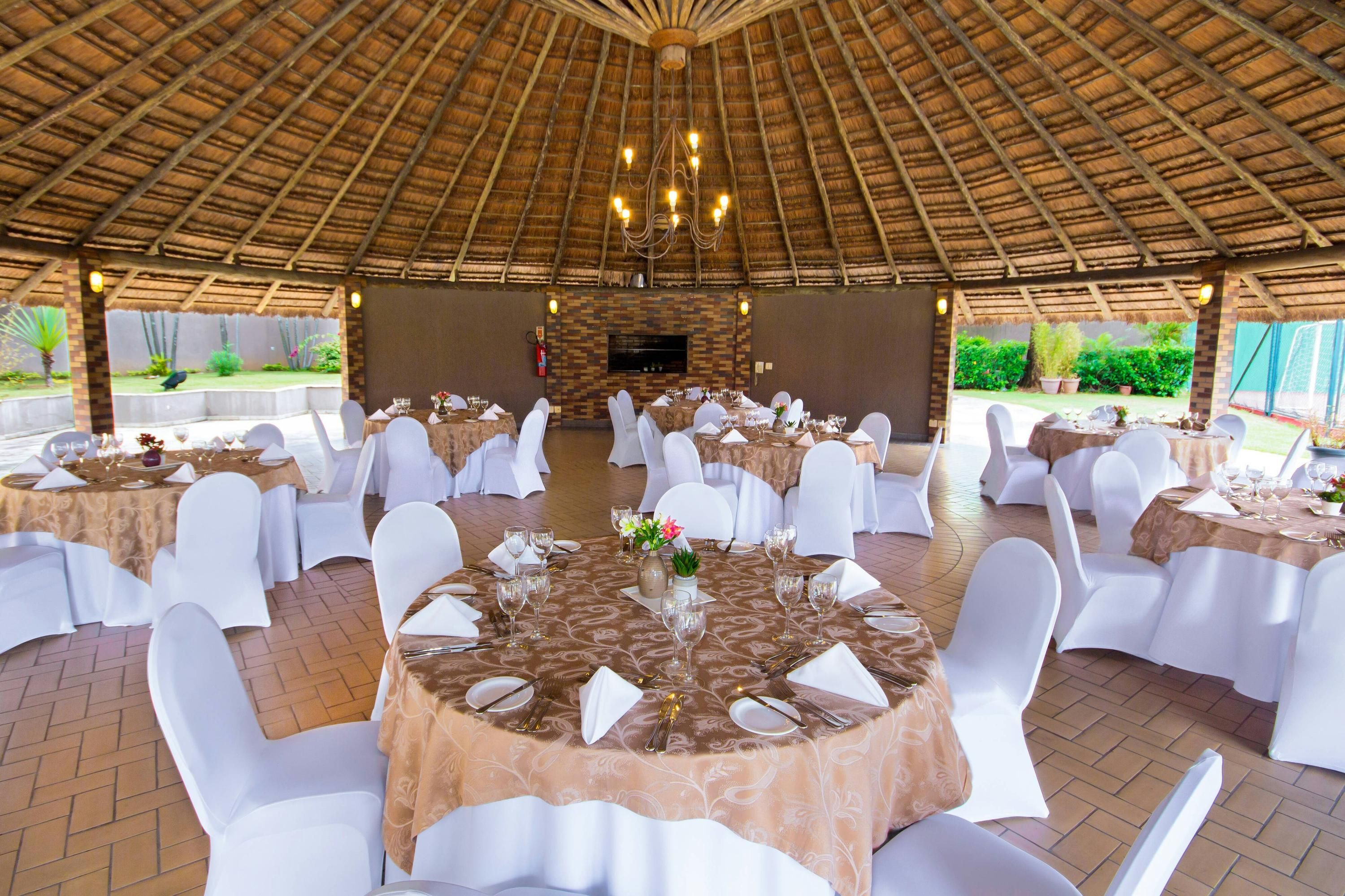 Banquet hall