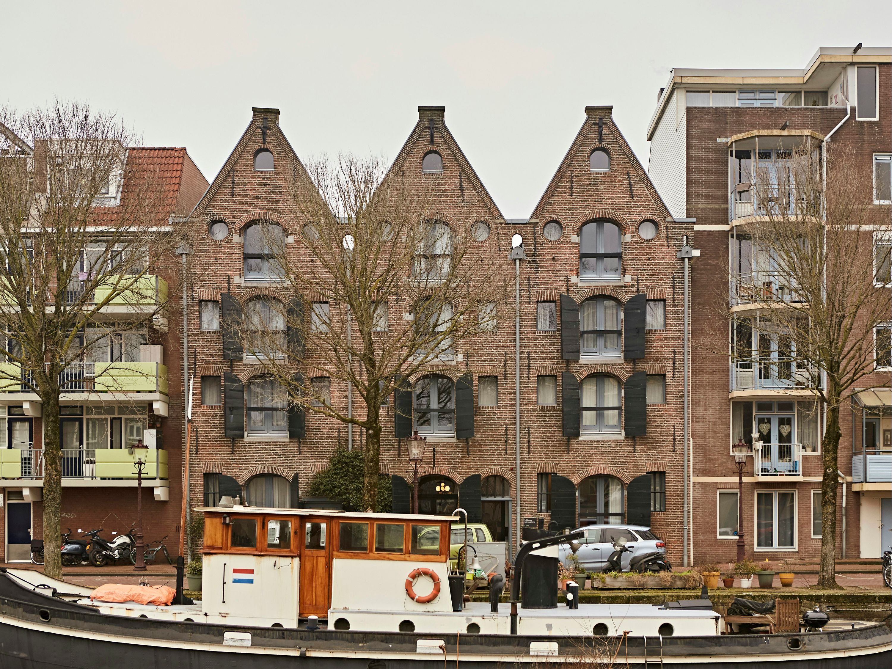 Building Photo