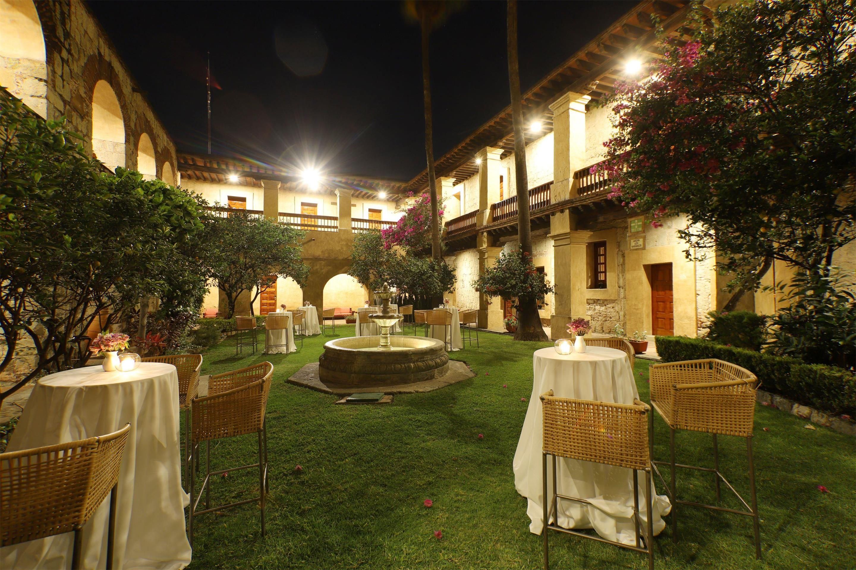 Banquet hall