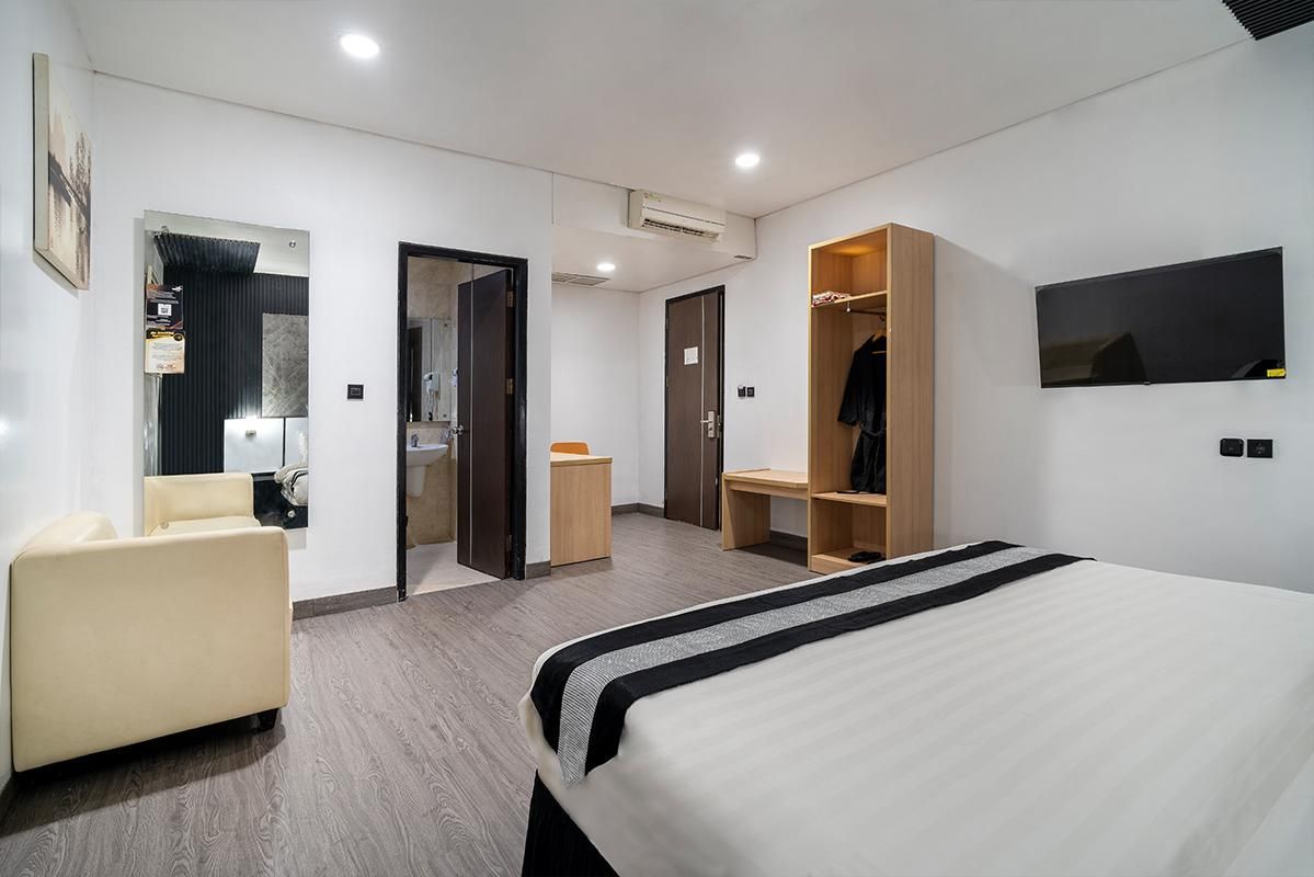 Bedroom