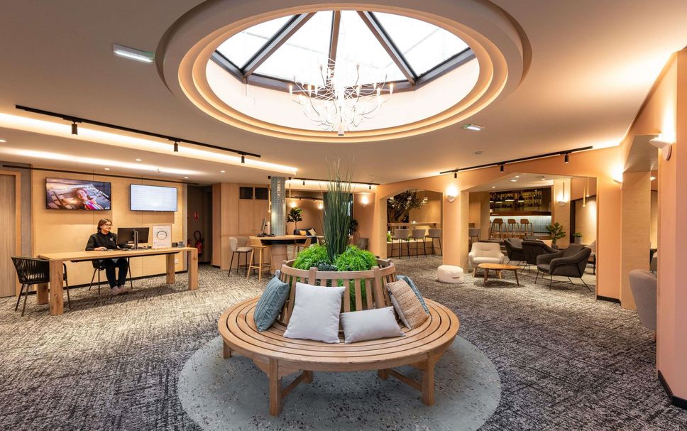 Lobby Photo