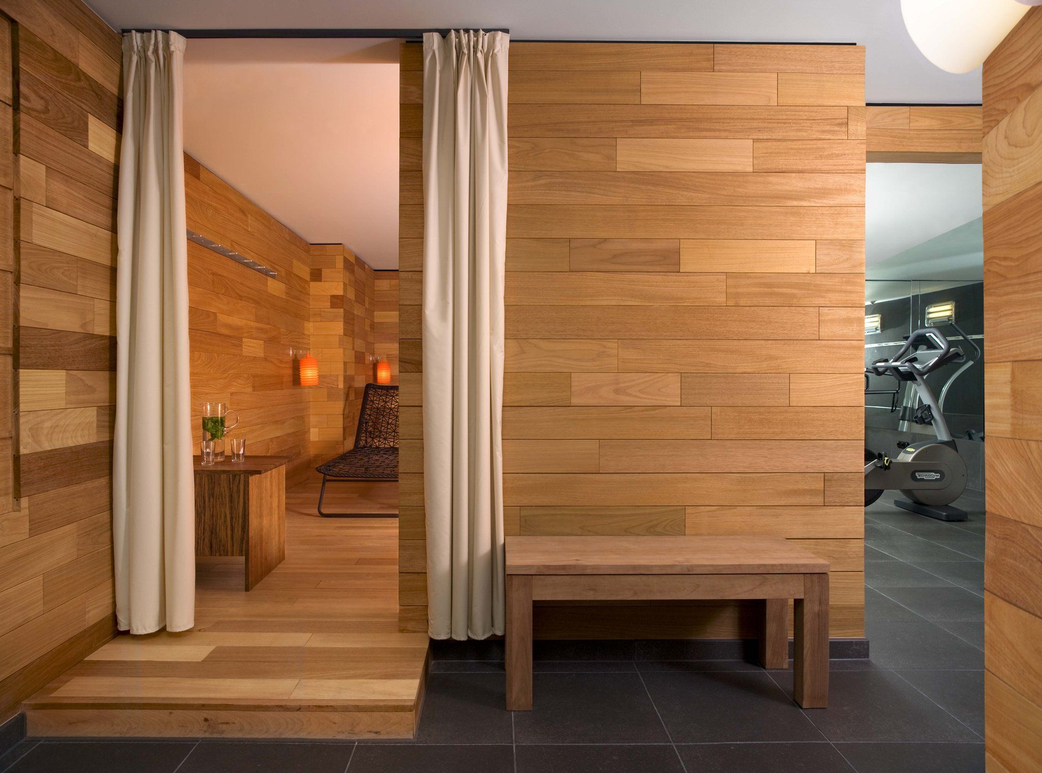 Room amenity