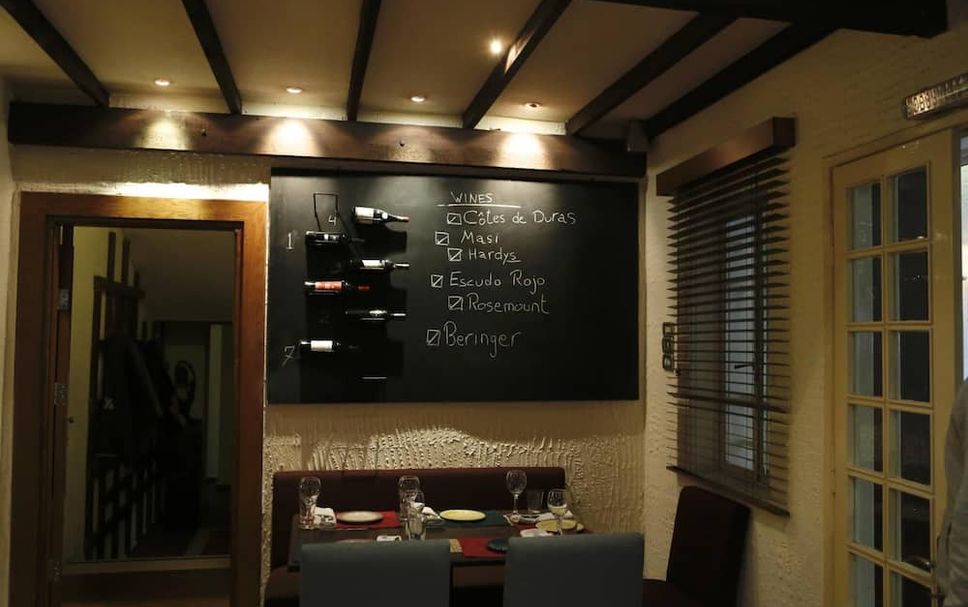 Restaurant Photo