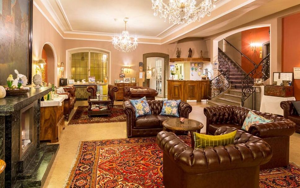 Lounge Photo