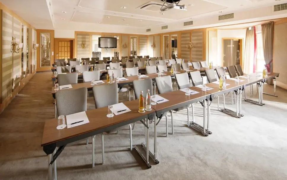 Conference room Photo