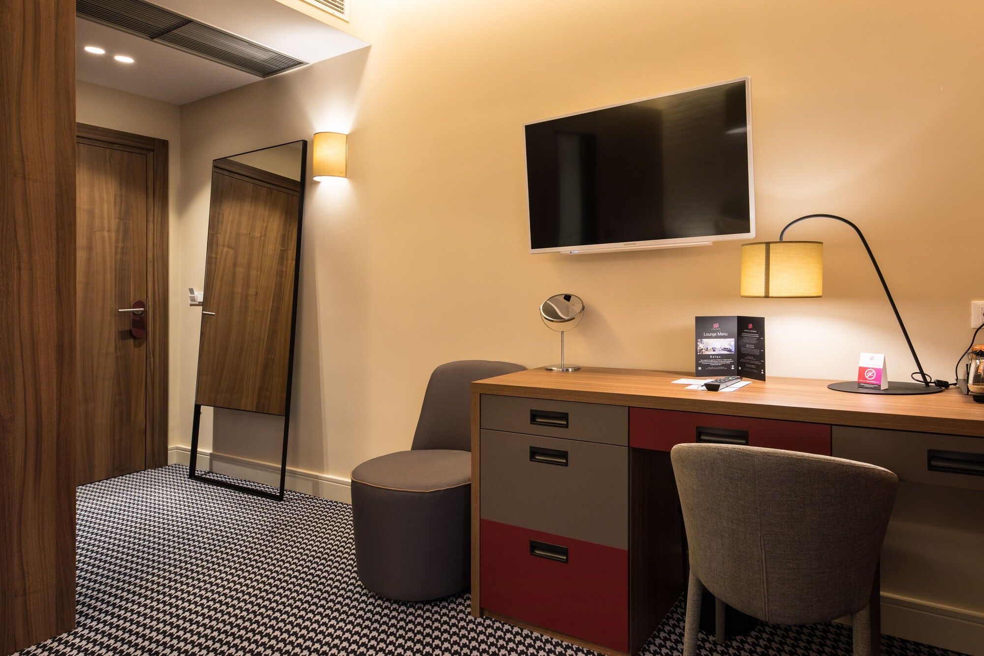 Room amenity