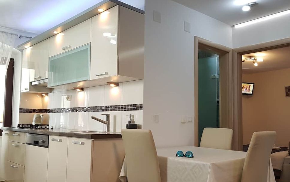 Kitchen Photo