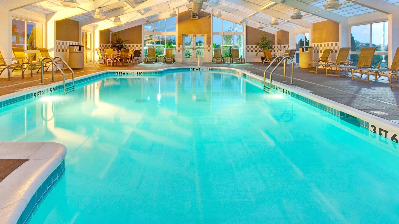 Holiday Inn Hotel & Suites Memphis - Wolfchase Galleria, An IHG Hotel